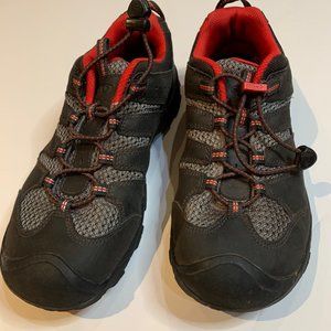 KEEN Waterproof Koven Low Hiking Shoes Black Red Youth Size 6